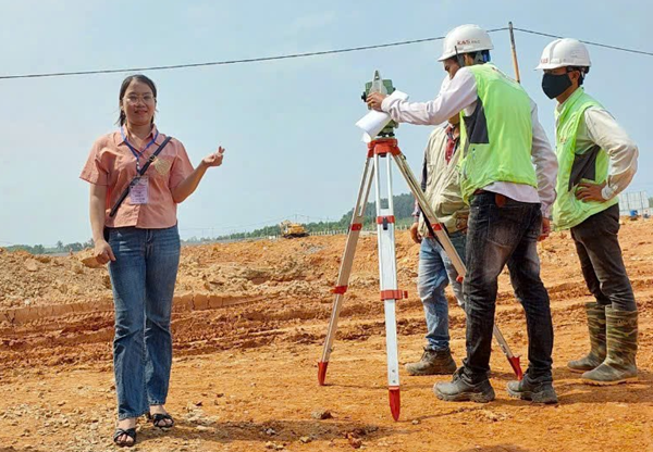 Review máy toàn đạc Leica: Độ chính xác, độ bền và hiệu suất thực tế